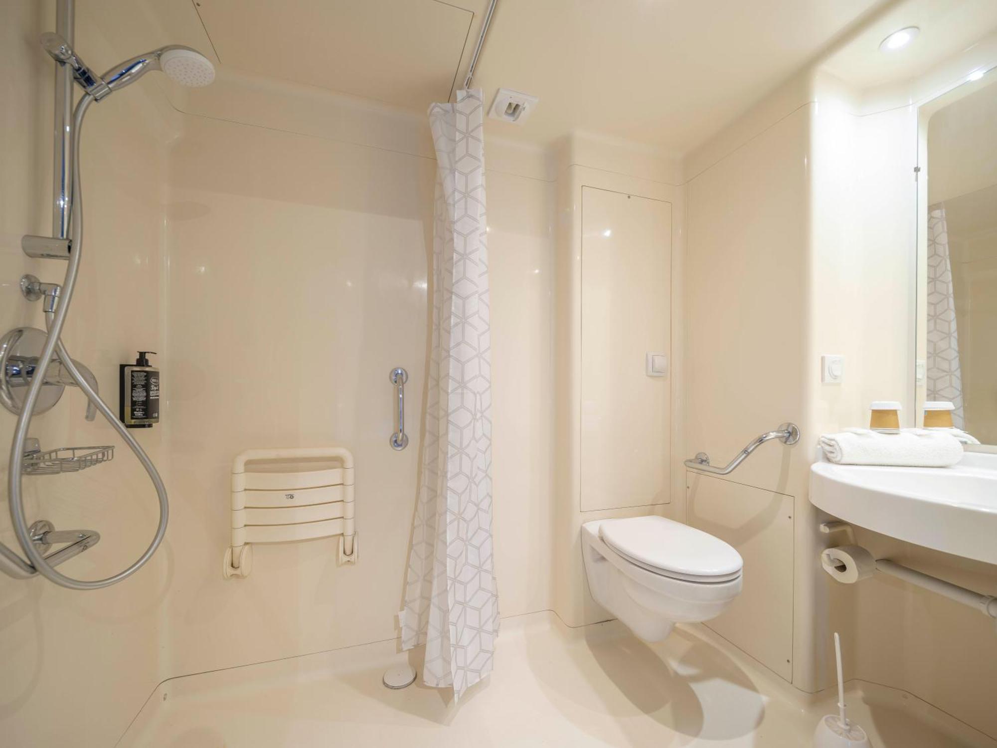 Ibis Budget Forbach Centre Ngoại thất bức ảnh